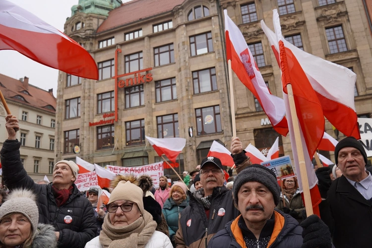 Manifestacja "Tak dla edukacji, nie dla deprawacji"