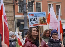 "Tak dla edukacji, nie dla deprawacji". Manifestacja we Wrocławiu