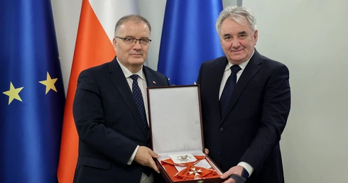 Za odwagę i ofiarność