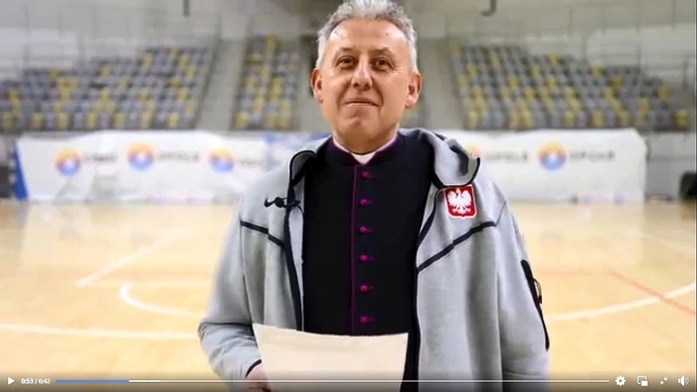 W piątek i sobotę w Opolu i okolicy Mistrzostwa Polski Księży w Futsalu