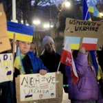 Wiec solidarności z walczącą Ukrainą w 3. rocznicę rosyjskiej inwazji