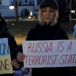 Wiec solidarności z walczącą Ukrainą w 3. rocznicę rosyjskiej inwazji