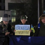 Wiec solidarności z walczącą Ukrainą w 3. rocznicę rosyjskiej inwazji