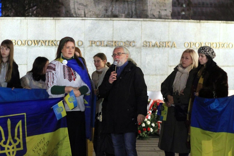 Wiec solidarności z walczącą Ukrainą w 3. rocznicę rosyjskiej inwazji