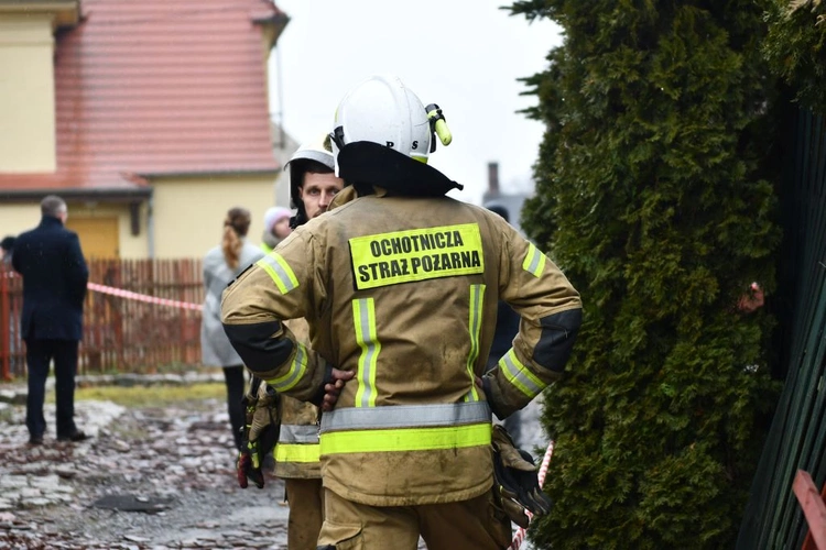 W nocy wybuchł pożar na plebanii w Gądkowie Wielkim