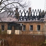 W nocy wybuchł pożar na plebanii w Gądkowie Wielkim