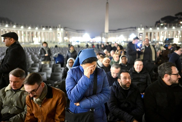 Rzym: Trwa modlitwa za papieża Franciszka. Włącz się w nią tam, gdzie jesteś!
