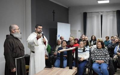 	Pierwsze spotkanie cieszyło się dużym zainteresowaniem.