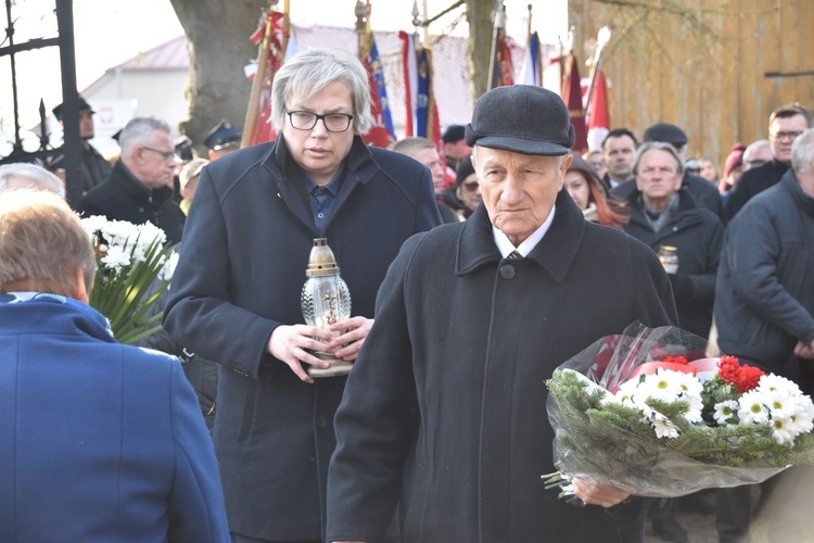 Zielona Ciechanowska. Upamiętnienie żołnierzy wyklętych