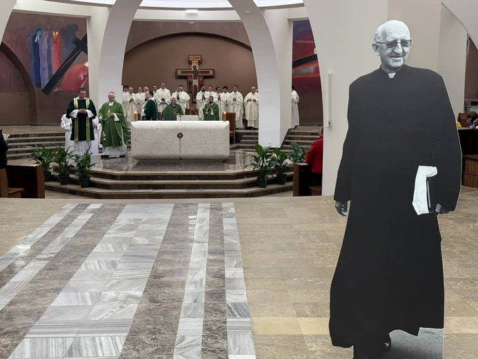 Katowice. Msza św. w intencji rychłej beatyfikacji założyciela Ruchu Światło-Życie