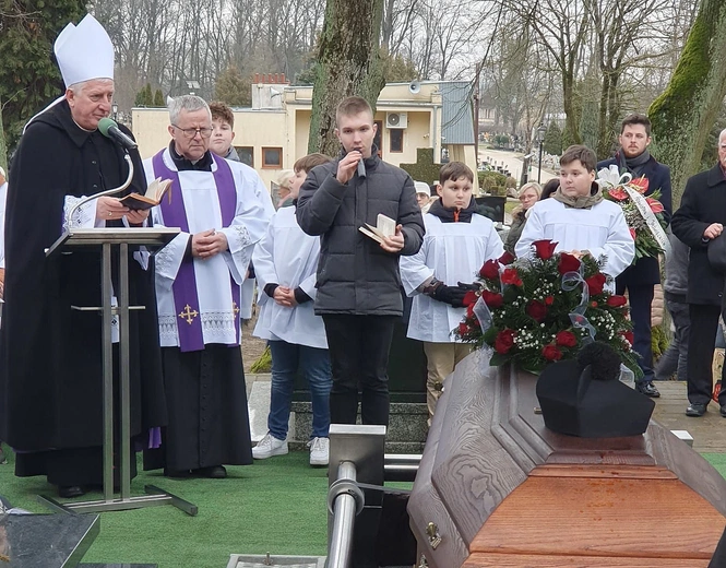 Pogrzeb ks. Ryszarda Czarneckiego
