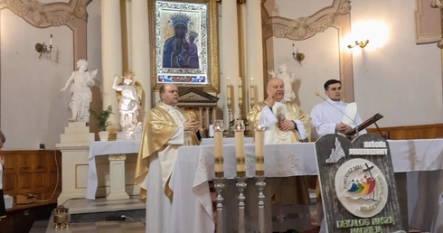 Nabożeństwo pokutne w ostrowieckiej kolegiacie