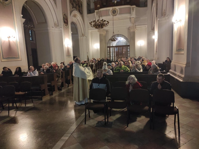 Nabożeństwo pokutne w ostrowieckiej kolegiacie