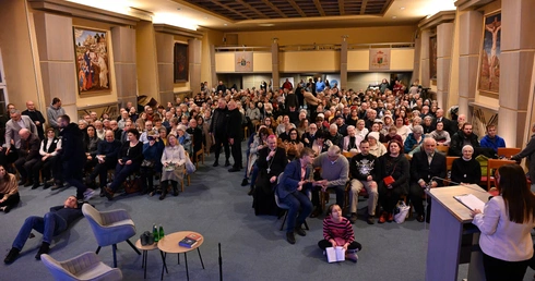 Gdańska projekcja filmu o fenomenie kultu Bożego miłosierdzia