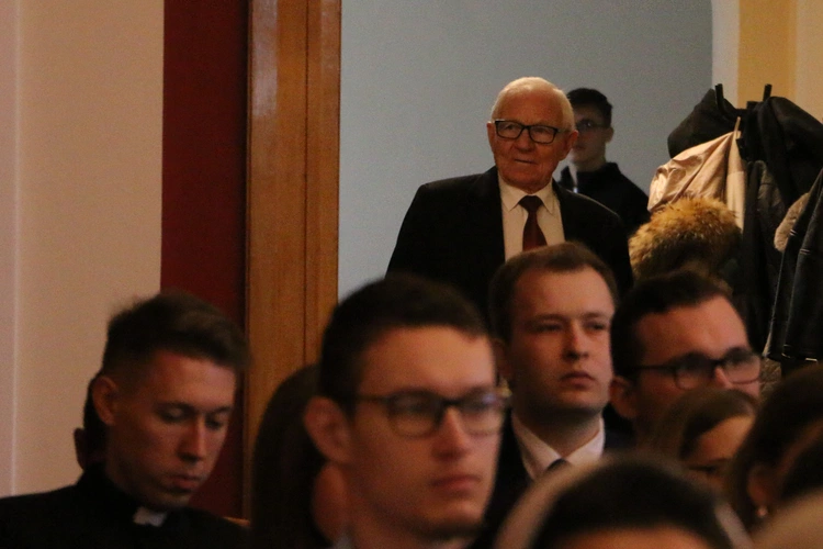 Płock. Konferencja naukowa dedykowana bp. Romanowi Marcinkowskiemu