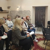 Spotkania prowadził opiekun wspólnoty ks. Karol Kostecki.