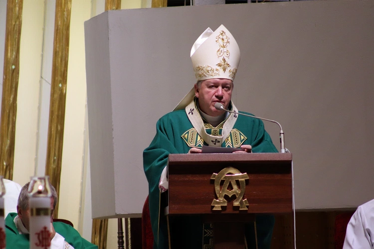 Rozpoczęcie peregrynacji obrazu po rodzinach parafii pw. Miłosierdzia Bożego w Brzegu