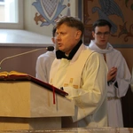 Mława. Konsekrecja ołtarza w parafii pw. św. Stanisława BM - cz. I