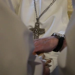 Mława. Konsekrecja ołtarza w parafii pw. św. Stanisława BM - cz. I