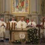 Mława. Konsekrecja ołtarza w parafii pw. św. Stanisława BM - cz. II
