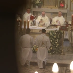 Mława. Konsekrecja ołtarza w parafii pw. św. Stanisława BM - cz. II