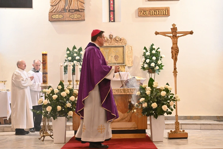 Liturgia żałobna ks. Jana Milewskiego
