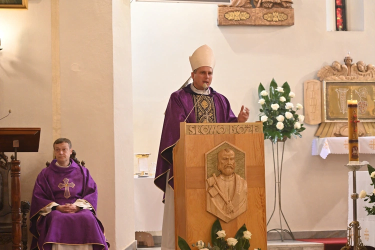 Liturgia żałobna ks. Jana Milewskiego