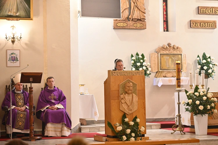 Liturgia żałobna ks. Jana Milewskiego