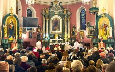 	Nabożeństwo poprowadził ks. Henryk Gruszka.