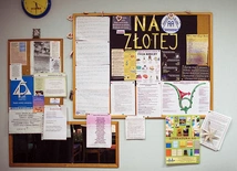 	Na terenie archidiecezji działa kilkadziesiąt grup samopomocowych AA, Al-Anon, Alateen, DDA.