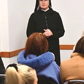 Pochodząca z Bienowa k. Żar siostra aktualnie posługuje we Wrocławiu i pomaga kobietom w kryzysie.