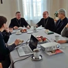 Abp Kupny: Nie chcemy zakończyć synodu postawieniem kolejnego dokumentu na półce