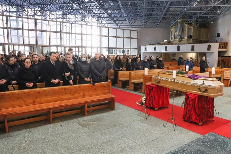 Ostatnia droga diakona Piotra Kowalczyka