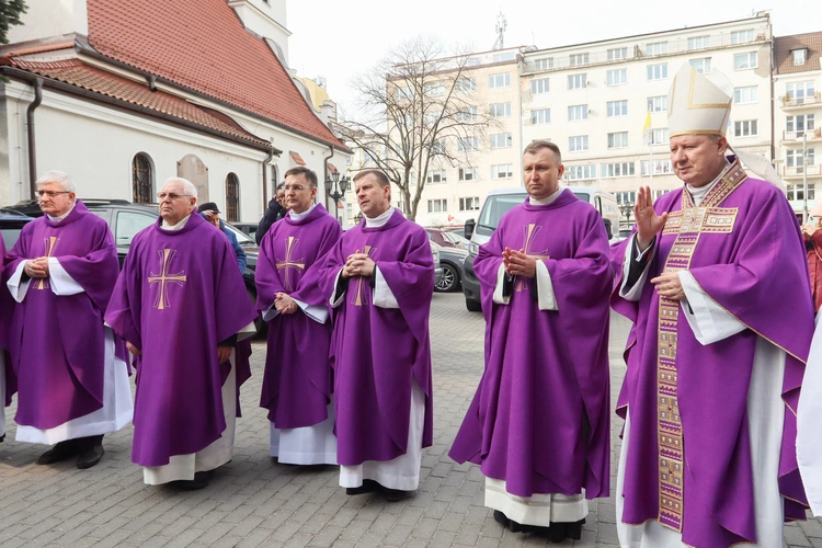 Ostatnia droga diakona Piotra Kowalczyka