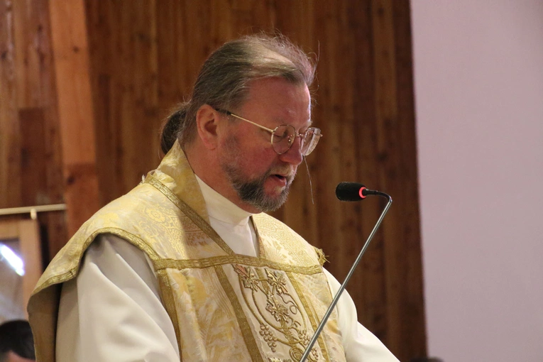 Lucień. Wprowadzenie relikwii św. Kazimierza