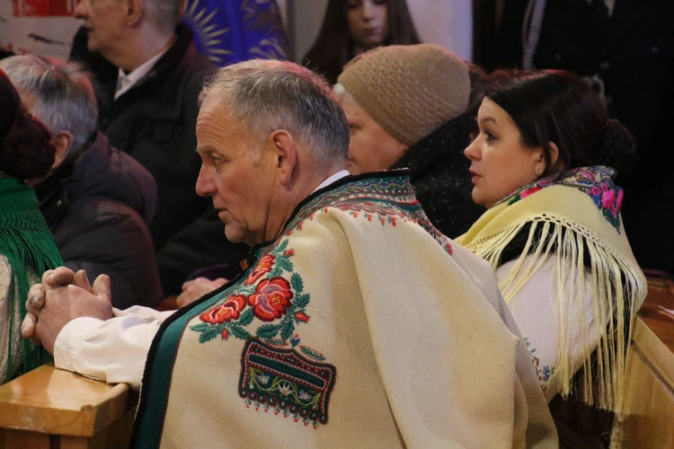 Lucień. Wprowadzenie relikwii św. Kazimierza