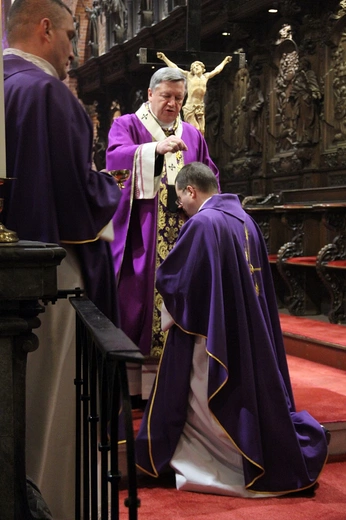 Środa Popielcowa 2025 w archikatedrze wrocławskiej