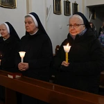 Liturgia stacyjna w Opolu. Procesja do kościoła "na Górce"