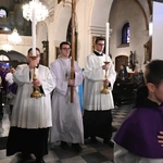 Liturgia stacyjna w Opolu. Msza św. z obrzędem posypania głów popiołem