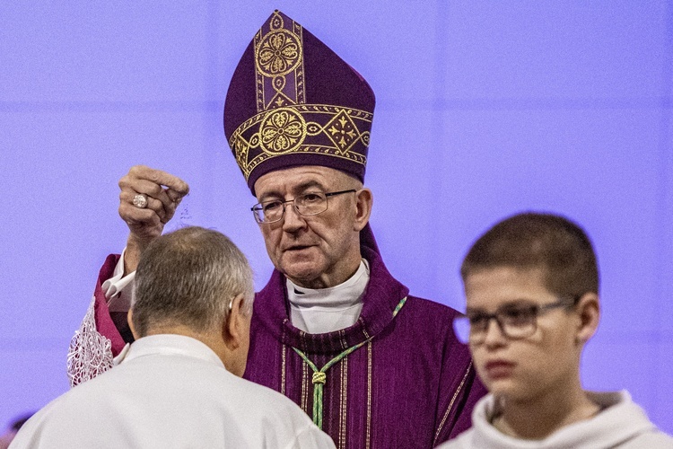 Abp Adrian Galbas w Środę Popielcową