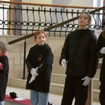 Pantomima "Bóg dał nam ręce".