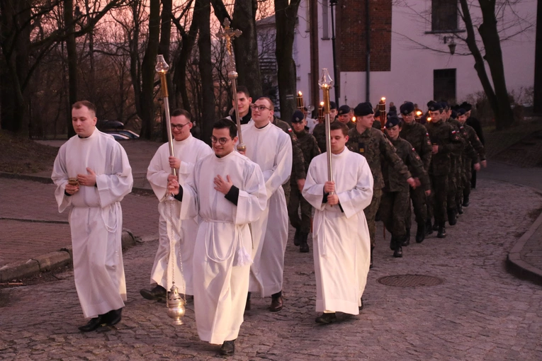 Płock. Popielec w katedrze