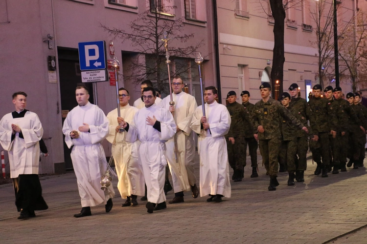 Płock. Popielec w katedrze