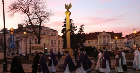 Płock. Post, aby odkrywać dobro