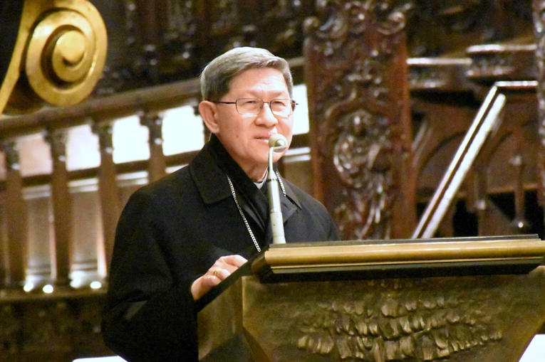 Wielkopostne konferencje kard. Tagle'a dla kapłanów