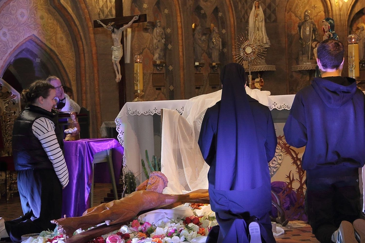 Wielkopostne Czuwanie Młodych w Białogardzie
