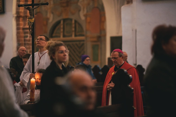 Nabożeństwo w intencji ofiar nadużyć seksualnych