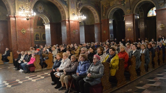 Rekolekcje Żywego Różańca - Msza św. w bazylice piekarskiej