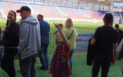 Tysiące opolan przyjechały zobaczyć nowy stadion Odry Opole