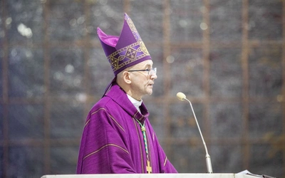 Rozdziela nas brak miłości